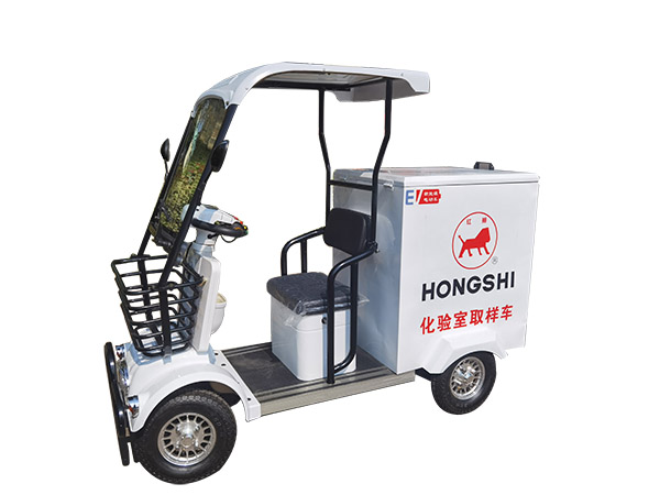 泰州休閑四輪保潔車